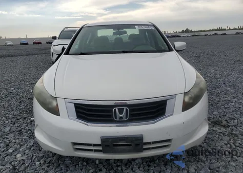 2010 Honda Accord Lx z USA, uszkodzony, nr VIN 1HGCP2F34AA149014